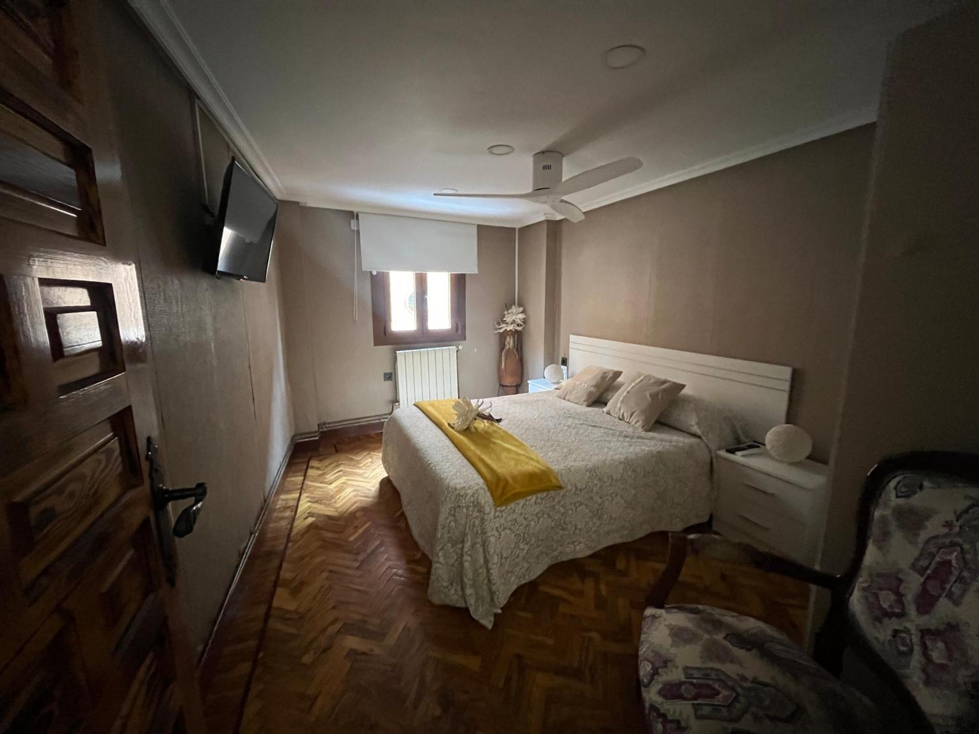 Casa Zurradores Тудела Екстер'єр фото