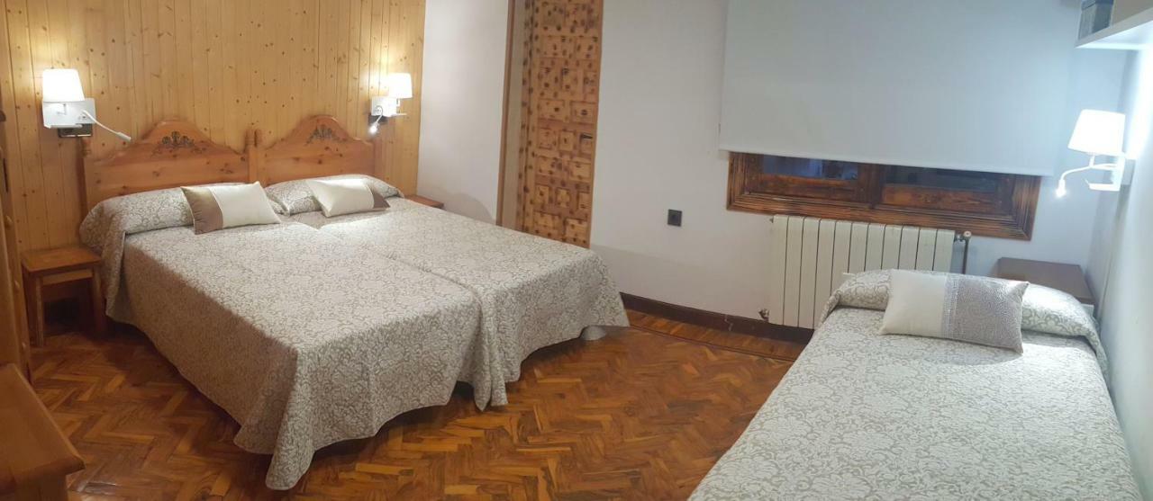 Casa Zurradores Тудела Екстер'єр фото